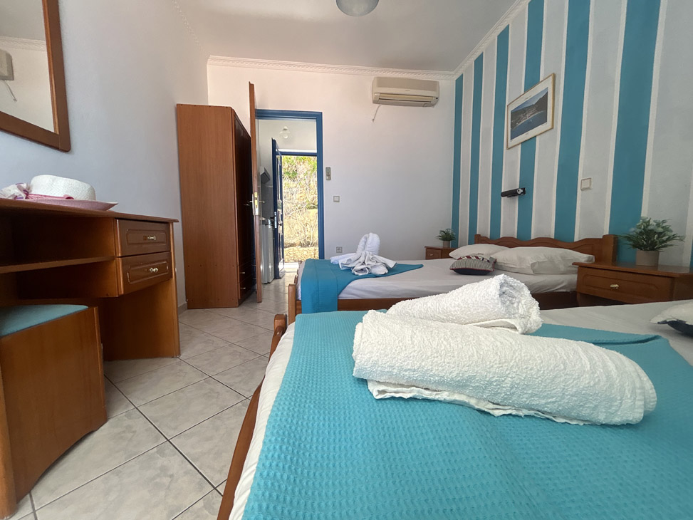 Three Bed Studio-Internal 2