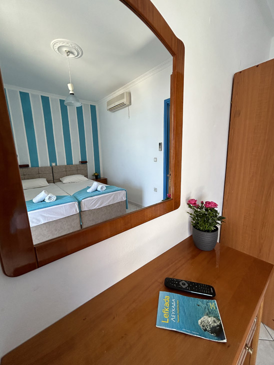 Twin Bed Studio Mirror